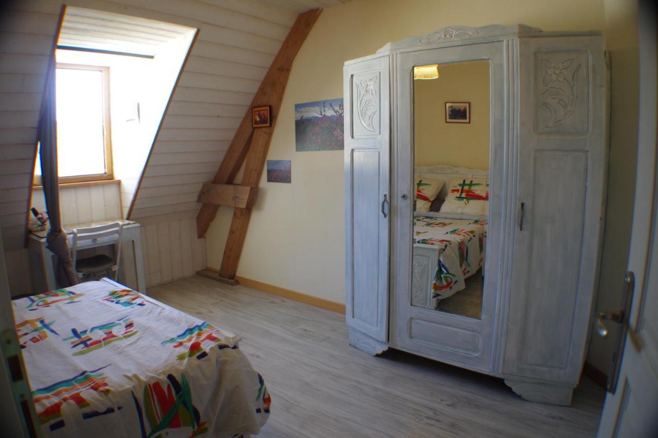 Pesaulhe Bed and Breakfast Monein Buitenkant foto